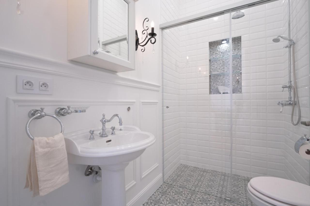Apartmán Charme De Provence In Praha Exteriér fotografie