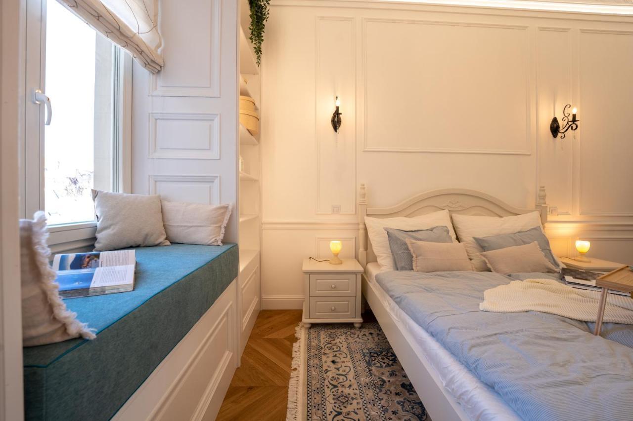 Apartmán Charme De Provence In Praha Exteriér fotografie